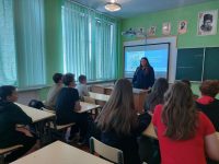 Photo 5294202548951056537 Y