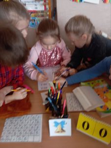 Photo 5317047776351219977 Y