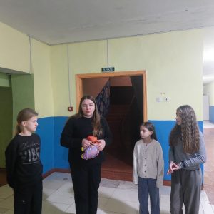 Photo 5217731321969445880 Y