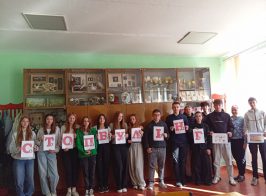 Photo 5217731321969445895 Y