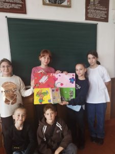 Photo 5233660638410772044 Y