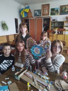 Photo 5233660638410772045 Y