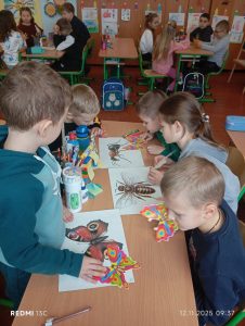 Photo 5235912438224456532 Y