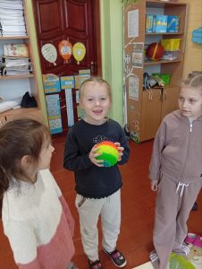 Photo 5237927276102487741 Y