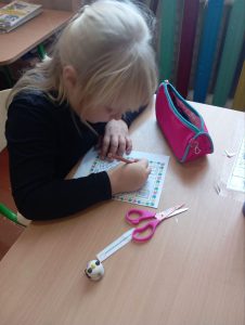 Photo 5238244163084553608 Y