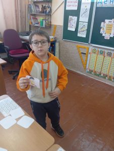 Photo 5238244163084553618 Y