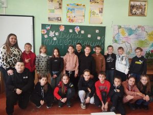 Photo 5248994857068466122 Y