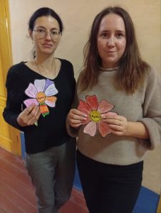 Photo 5248994857068466127 Y