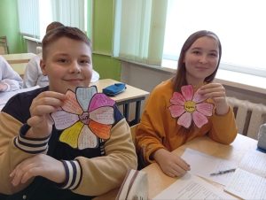 Photo 5251708765298430070 Y