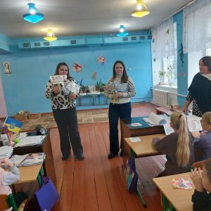 Photo 5258120593125609497 Y