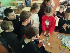 Photo 5258459990031274512 Y