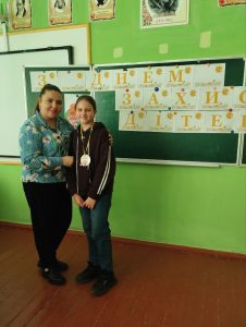 Photo 5258459990031274526 Y