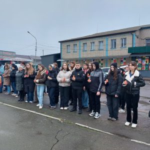 Photo 5262708318277405910 Y