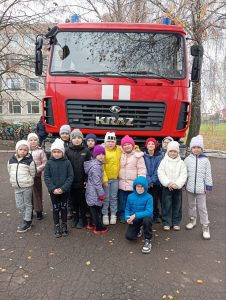 Photo 5267191937716916229 Y