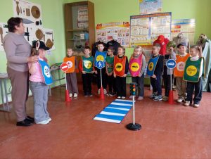 Photo 5267191937716916243 Y