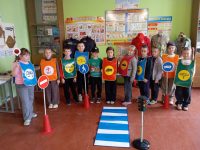 Photo 5267191937716916244 Y