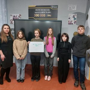 Photo 5294131037749316810 Y