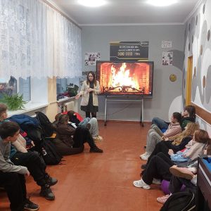 Photo 5296653622366113774 Y