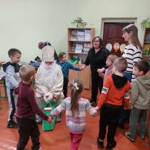 Photo 5298944162784809120 Y