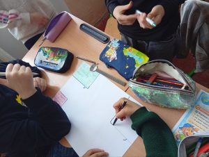 Photo 5235538106054808433 Y