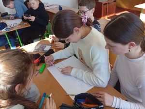 Photo 5235538106054808442 Y