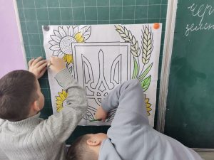 Photo 5240303904845665049 Y