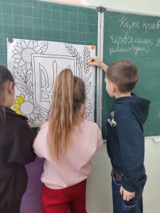 Photo 5240303904845665058 Y