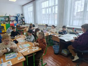 Photo 5253649807048382788 Y