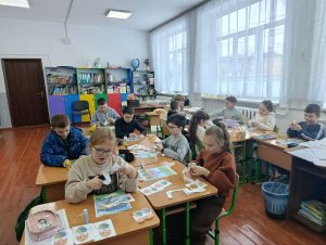 Photo 5253649807048382789 Y