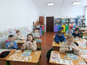 Photo 5253649807048382790 Y