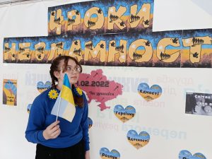 Photo 5255801486879430078 Y