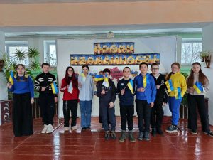 Photo 5255801486879430079 Y