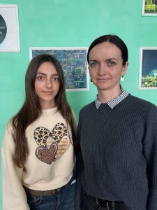 Photo 5217720537306569560 Y