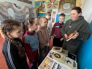 Photo 5292207467926329550 Y