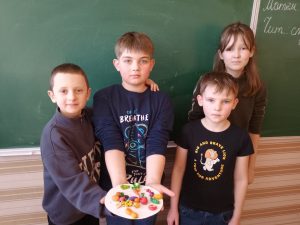 Photo 5300780806764697122 Y