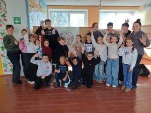 Photo 5303060201743258831 Y