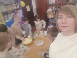 Photo 5303228993957992125 Y