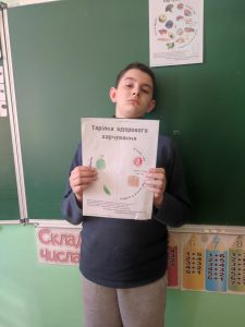 Photo 5303268280023848283 Y