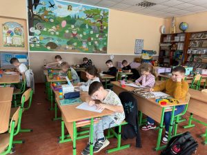 Photo 5328269714150593834 Y