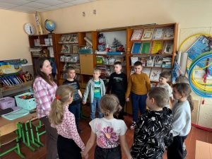 Photo 5328269714150593841 Y