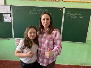 Photo 5328269714150593842 Y