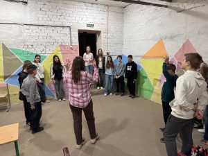 Photo 5328269714150593850 Y