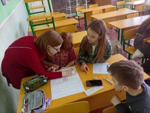 Photo 5343878853664904522 Y