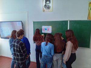 Photo 5363797254126376591 Y