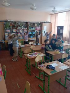 Photo 5388701772316087299 Y