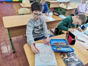 Photo 5388768602007212839 Y