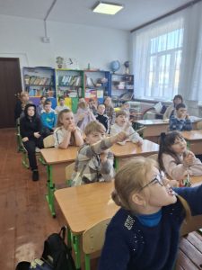 Photo 5424857906525443147 Y