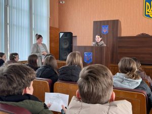 Photo 5442789266137224428 Y