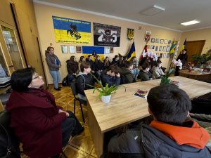 Photo 5442789266137224433 Y