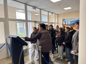 Photo 5442789266137224435 Y